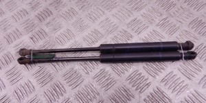 Амортизатор капота BMW 5-series (E39) 51 23 8 174 866 Амортизатор капота BMW 5-series (E39) 51 23 8 174 866