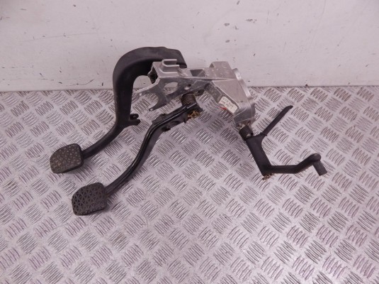 Узел педальный (блок педалей) BMW 5-series (E39) 35 31 1 161 586
