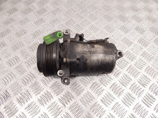 Компрессор кондиционера BMW 5-series (E39) 64 52 8 386 650