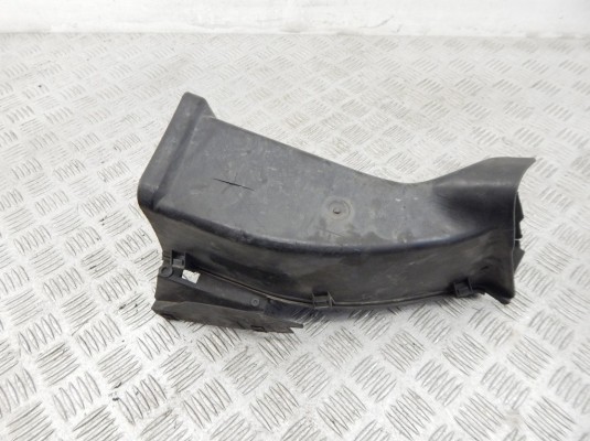 Воздуховод тормозной правый BMW X5-series (E53) 51 71 7 121 616 Воздуховод тормозной правый BMW X5-series (E53) 51 71 7 121 616
