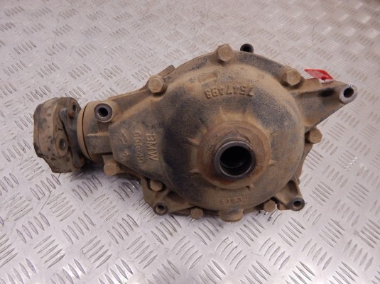 Редуктор переднего моста BMW X5-series (E53) 31 50 7 524 542