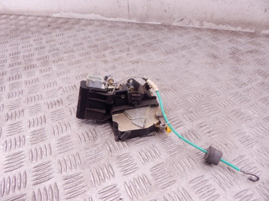 Замок двери задней правой BMW 5-series (E39) 51 22 8 125 672