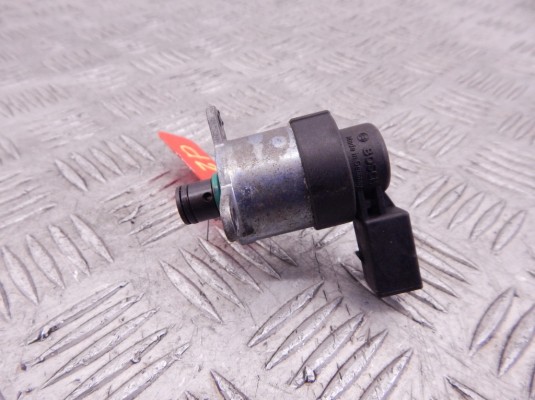 Датчик давления топлива BMW 5-series (E60/61) 13 51 7 787 186