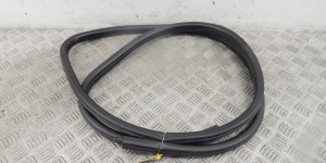 Уплотнитель двери передней правой BMW 1-series (E87) 7066617 Уплотнитель двери передней правой BMW 1-series (E87) 7066617