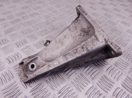 Кронштейн двигателя BMW 5-series (E60/61) 22 11 6 761 150