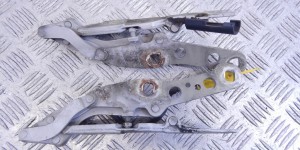 Петля капота BMW 3-series (E46) 41 61 7 028 577