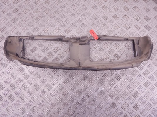 Воздухозаборник BMW 3-series (E90/91/92) 51 11 7 134 099 Воздухозаборник BMW 3-series (E90/91/92) 51 11 7 134 099