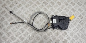 Активатор замка багажника BMW 7-series (F01/02) 51 24 7 191 213 Активатор замка багажника BMW 7-series (F01/02) 51 24 7 191 213