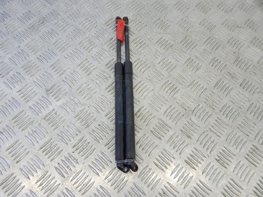 Амортизатор крышки багажника (3-5 двери) BMW 5-series (E39) 51 24 8 222 913 Амортизатор крышки багажника (3-5 двери) BMW 5-series (E39) 51 24 8 222 913