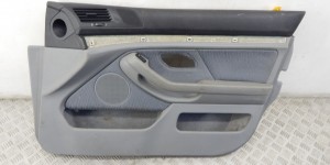 Обшивка двери передней правой (дверная карта) BMW 5-series (E39) Обшивка двери передней правой (дверная карта) BMW 5-series (E39)