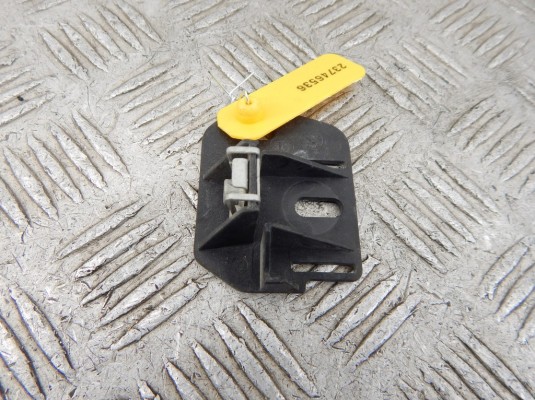 Крепление фары правой BMW 3-series (E90/91/92) 51 64 7 136 828 Крепление фары правой BMW 3-series (E90/91/92) 51 64 7 136 828