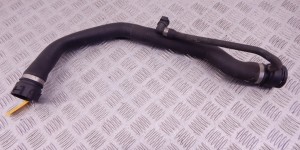 Патрубок радиатора BMW 3-series (E90/91/92) 17 12 7 789 587 Патрубок радиатора BMW 3-series (E90/91/92) 17 12 7 789 587