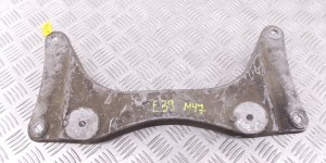 Кронштейн КПП BMW 5-series (E39) 22 31 6 751 583