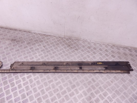 Защита днища BMW 5-series (E39) 51 71 8 201 495 Защита днища BMW 5-series (E39) 51 71 8 201 495