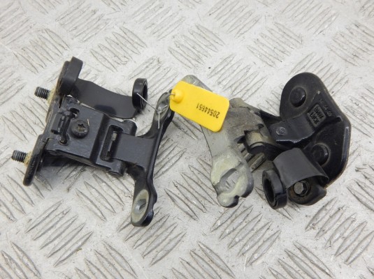 Петля крышки багажника BMW 1-series (E87) 41 62 7 067 219