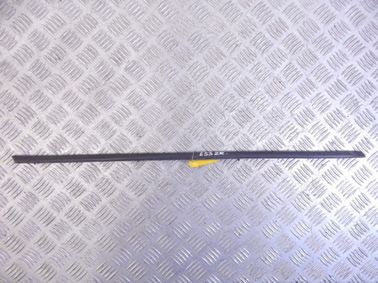 Молдинг двери задней правой BMW X5-series (E53) 51 13 8 402 654