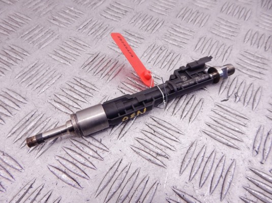 Форсунка BMW 4-series (F32/33/36) 13 64 7 639 994 Форсунка BMW 4-series (F32/33/36) 13 64 7 639 994