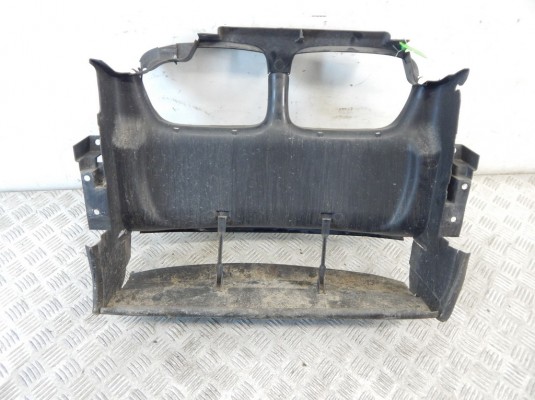 Воздухозаборник BMW 3-series (E46) 51 71 8 202 831