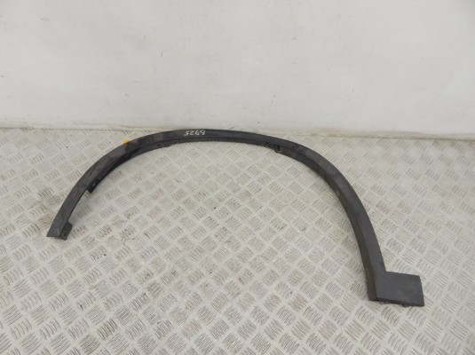 Молдинг крыла переднего левого BMW X1-series (F48) 51 77 7 332 337