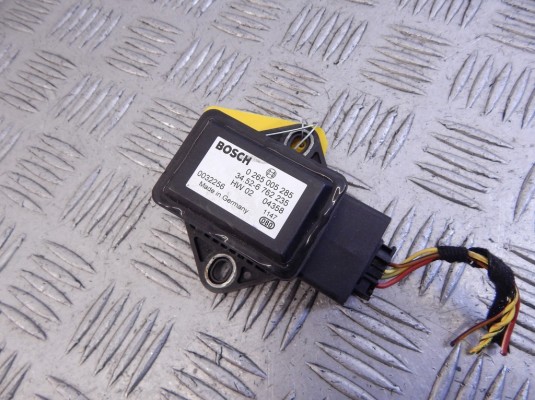 Датчик удара BMW X5-series (E53) 32 43 6 762 235
