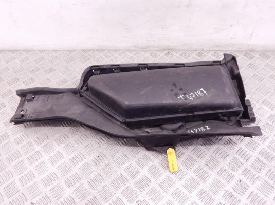 Корпус салонного фильтра BMW 6-series (E63/E64) 64 31 6 921 601 Корпус салонного фильтра BMW 6-series (E63/E64) 64 31 6 921 601