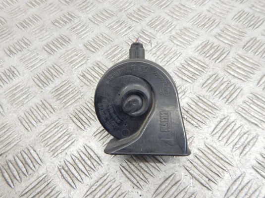 Сигнал (клаксон) BMW 7-series (E65/66) 61 33 7 159 421 Сигнал (клаксон) BMW 7-series (E65/66) 61 33 7 159 421