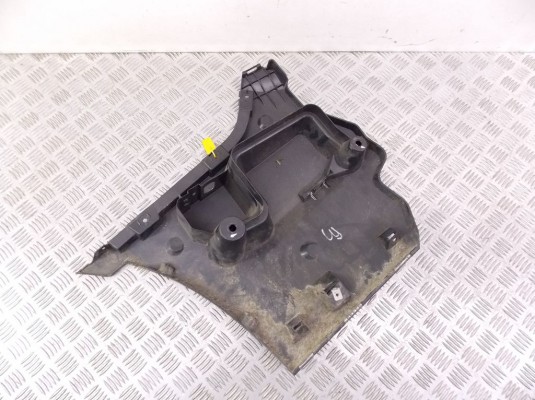 Кронштейн крепления бампера заднего BMW 5-series (F10/11) 7207112