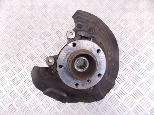 Ступица передняя правая BMW 3-series (E90/91/92) 31 21 6 768 996