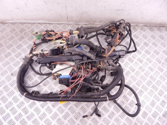 Проводка двигателя BMW 3-series (E90/91/92) 12 51 7 566 567 Проводка двигателя BMW 3-series (E90/91/92) 12 51 7 566 567
