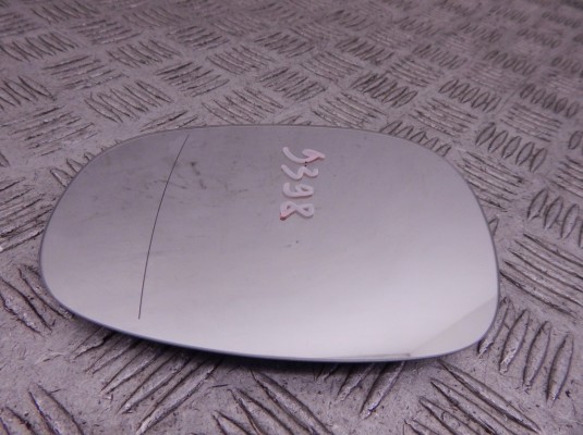 Стекло зеркала наружного левого BMW 3-series (E90/91/92) 51 16 7 252 893 Стекло зеркала наружного левого BMW 3-series (E90/91/92) 51 16 7 252 893