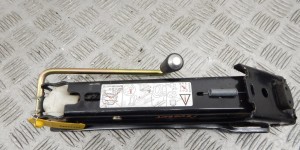 Домкрат PEUGEOT 206 9629757080 Домкрат PEUGEOT 206 9629757080