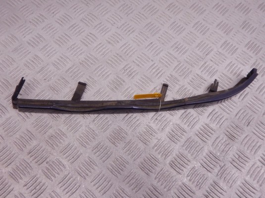 Ус под фару левый BMW 3-series (E46) 51 13 8 208 481