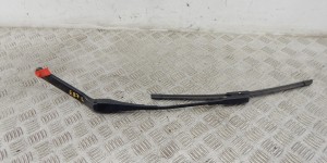 Щеткодержатель (поводок стеклоочистителя, дворник) BMW 1-series (E87) 61 61 7 160 009 Щеткодержатель (поводок стеклоочистителя, дворник) BMW 1-series (E87) 61 61 7 160 009