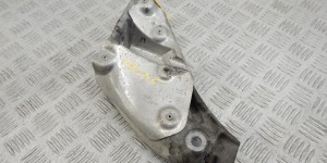 Кронштейн двигателя BMW X5-series (E70) 22 11 6 772 680