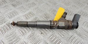 Форсунка BMW 5-series (E60/61) 13 53 7 794 652 Форсунка BMW 5-series (E60/61) 13 53 7 794 652