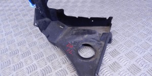Пластик моторного отсека BMW 5-series (E39) 51 71 8 235 607