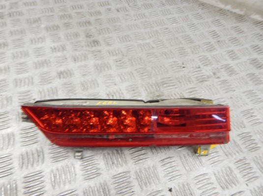 Фонарь крышки багажника левый BMW 7-series (E65/66) 63 21 8 379 689 Фонарь крышки багажника левый BMW 7-series (E65/66) 63 21 8 379 689