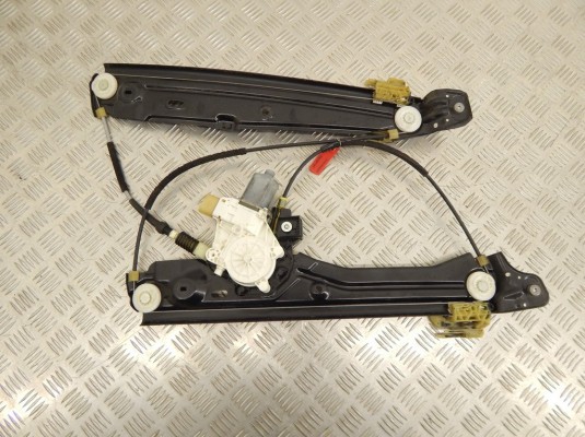 Стеклоподъемник электрический передний левый BMW 7-series (F01/02) 51 33 7 182 105