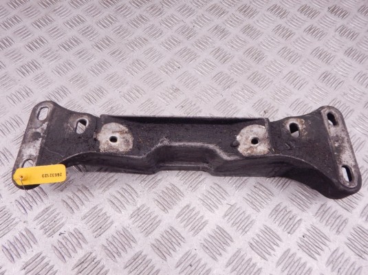 Кронштейн КПП BMW 5-series (E39) 22 31 1 092 476