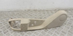Накладка боковая на сиденье BMW 5-series (F10/11) 52 10 7 230 533 Накладка боковая на сиденье BMW 5-series (F10/11) 52 10 7 230 533