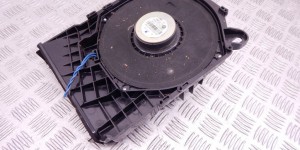 Сабвуфер BMW 1-series (E87) 65 13 6 925 330 Сабвуфер BMW 1-series (E87) 65 13 6 925 330