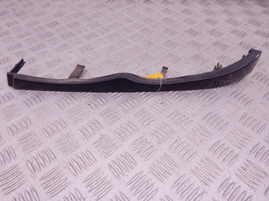 Ус под фару левый BMW 3-series (E46) 51 13 7 030 553 Ус под фару левый BMW 3-series (E46) 51 13 7 030 553