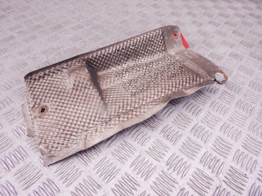 Тепловой экран глушителя BMW 5-series (E39) 51 48 8 256 940