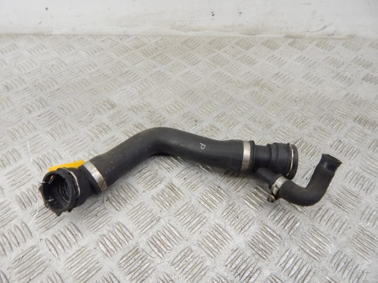 Патрубок радиатора BMW 5-series (E60/61) 17 12 7 789 723 Патрубок радиатора BMW 5-series (E60/61) 17 12 7 789 723