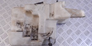 Бачок омывателя BMW 5-series (E60/61) 61 66 7 055 349