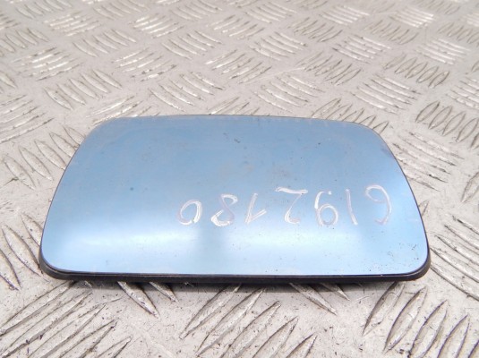 Стекло зеркала наружного правого BMW 3-series (E46) 51 16 8 250 438