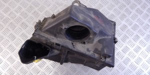 Корпус воздушного фильтра BMW 1-series (E87) 13 71 7 797 460