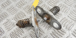 Замок капота BMW 3-series (E46) 51 23 8 229 807 Замок капота BMW 3-series (E46) 51 23 8 229 807