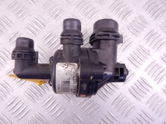 Корпус термостата BMW 3-series (E46) 11 51 7 506 576