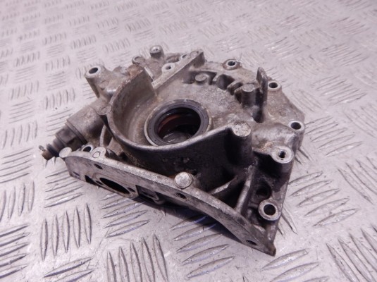 Насос масляный AUDI 80 (B4) 1991-1996 054115109A